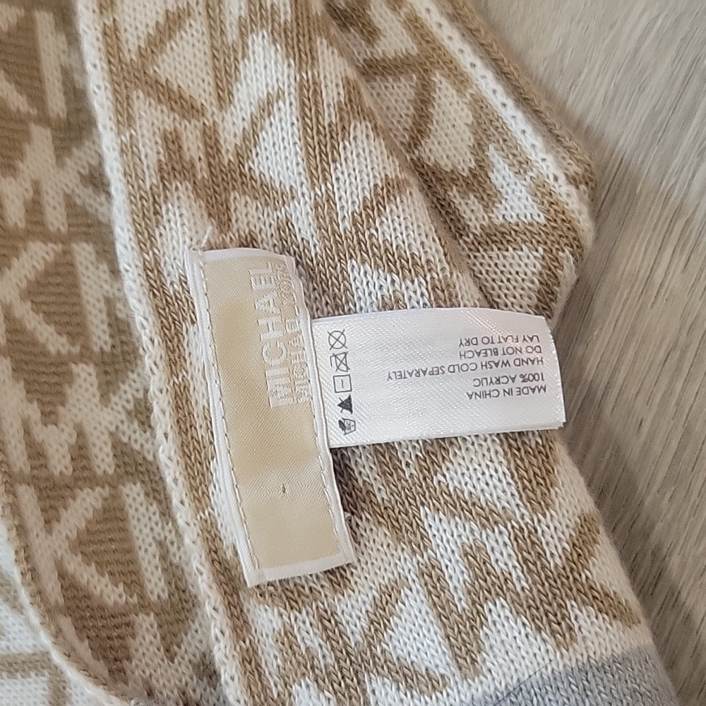 Michael Kors Scarf and Gloves Set - Picture 2 of 2